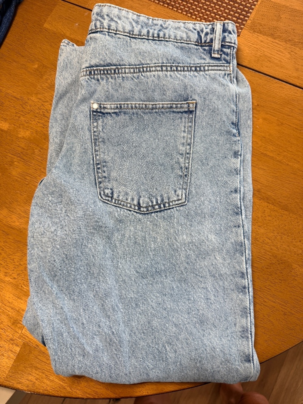 Boys H & M Jeans Loose Fit Sixe 18